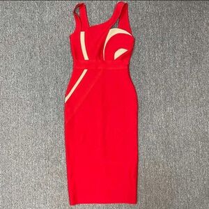 Elegant Red Sleeveless Dress
